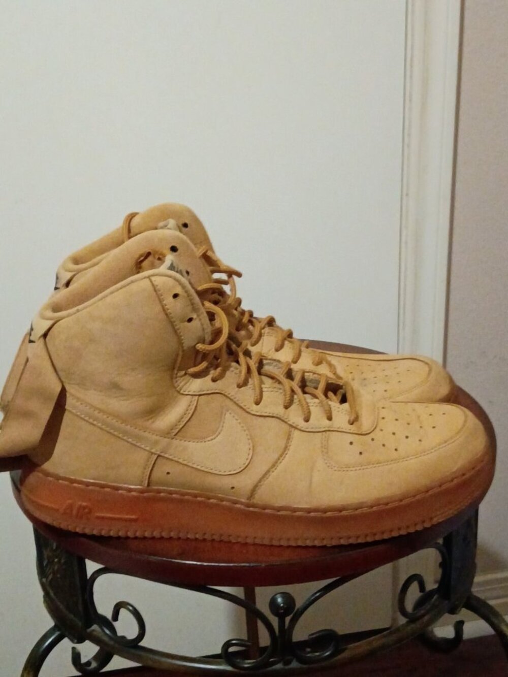 Nike Air Force 1 High ’07 Flax Wheat Men’s Size 12 Suede Sneakers Tan Gum Sole
